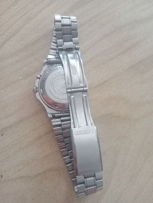 Продам наручные часы Ориент.