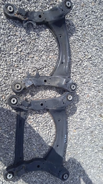 Audi A6 C6 Sanki wózek Kołyska Przód