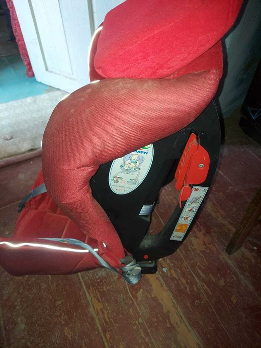 Продається дитяче  крісло
