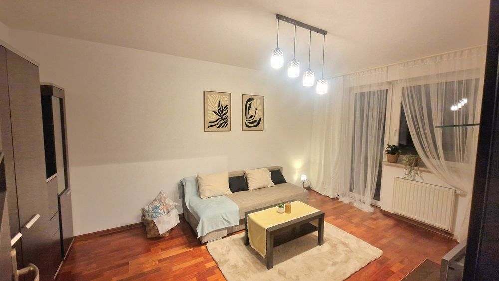 Mieszkanie do wynajęcia,Saska/lipska,  miejsce postojowe, garaż, podgó