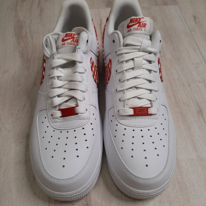 Оригінальні жіночі кросівки NIKE AIR FORCE 1 07 WHITE DZ2784-101
