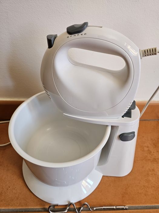 Batedeira impecável