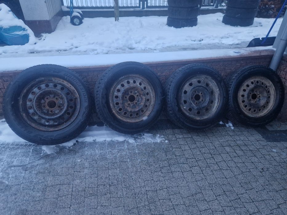 Opony zimowe 225/65 17 bridgestlne felgi 5x108 galaxy