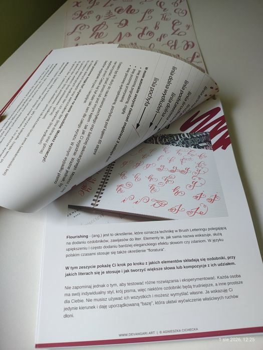 2 zeszyty ćwiczeń do brush letteringu kaligrafii Devangari