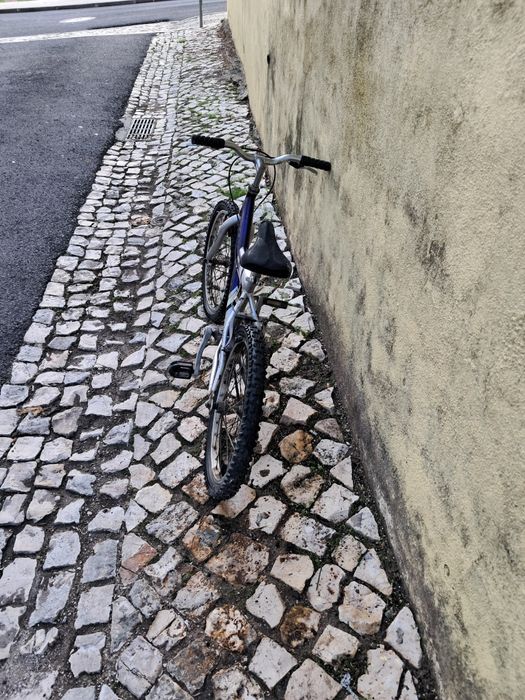 Bicicleta infantil Move Sport — em bom estado