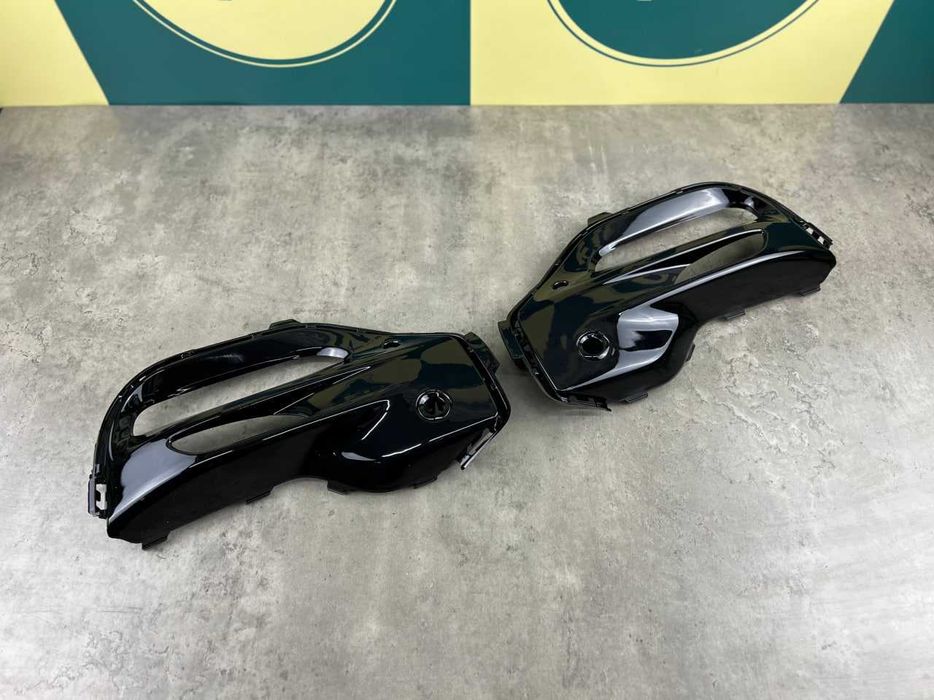 Рамка протитуманної фари  - M Paket - BMW X5 ( G05 )