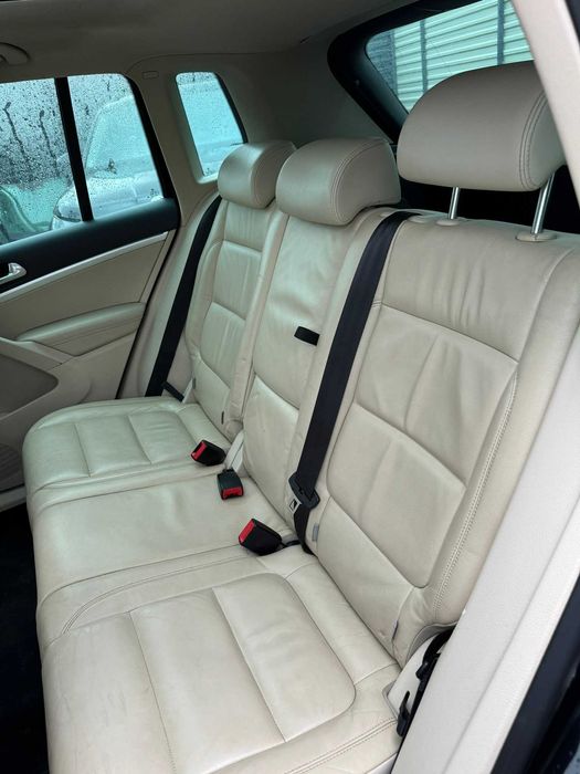 Комплект сидінь сидіння салон VW Tiguan 1 шкіра біла підігрів