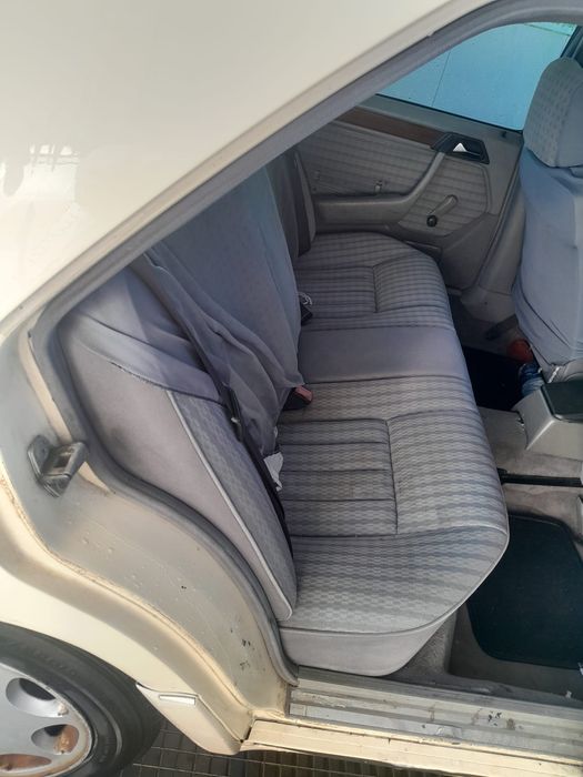 Vende mercedes 200d w124