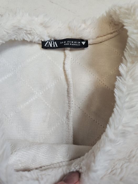 Sweter damski pluszowy ciepły kremowy zara r.M