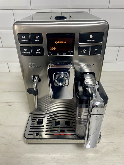 Кавомашина Saeco Exprelia