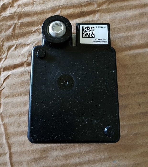 TESLA model Y Radar Czujnik Sensor 1607917-90-G