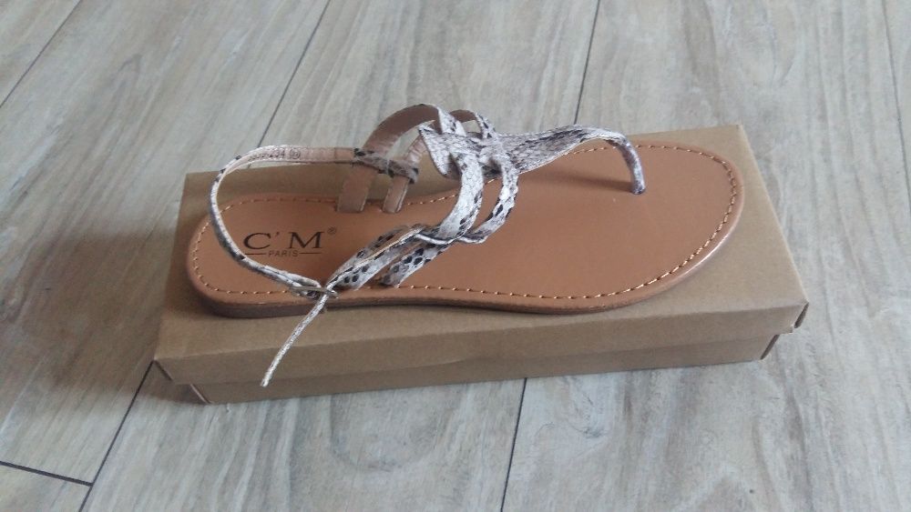 Sprzedam nowe sandałki