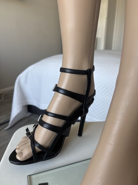 ZARA sandałki na obcasie r. 36