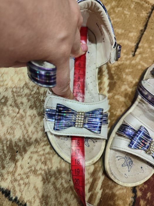 Босоніжки дитячі