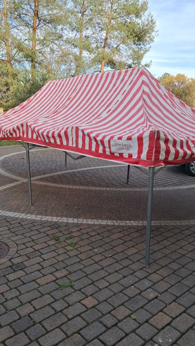 Namiot ekspresowy używany