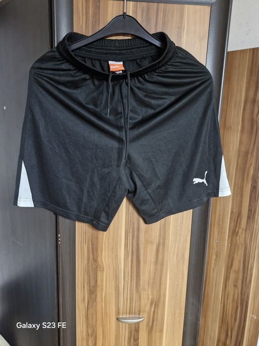 Spodenki krotkie męskie Puma rozmiar S stan idealny