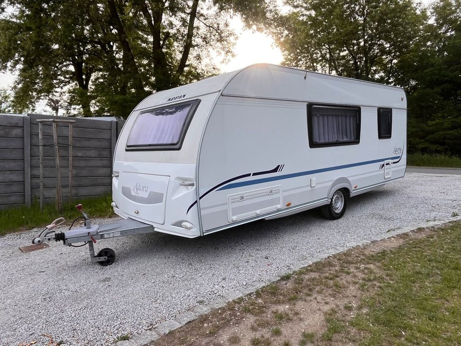 Adria Adora 563 PK  2009r 6 Osobowa Prysznic Pietrowe Łóżko Ładny Stan