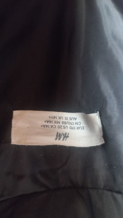 Kamizelka bezrękawnik h&m 170 cm. Chłopięce czarna