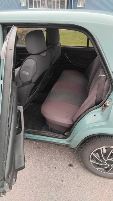 Автомобиль ВАЗ 21070