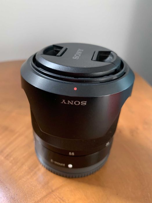 Objetiva Sony SEL1855 com Steadyshot e parasol incluido
