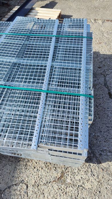 Stopnie  1500x270 40x3 schody wema ocynk cena brutto