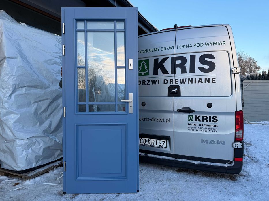 Drzwi zewnętrzne drewniane OD RĘKI  5014 niebieskie certyfikat POLSKA