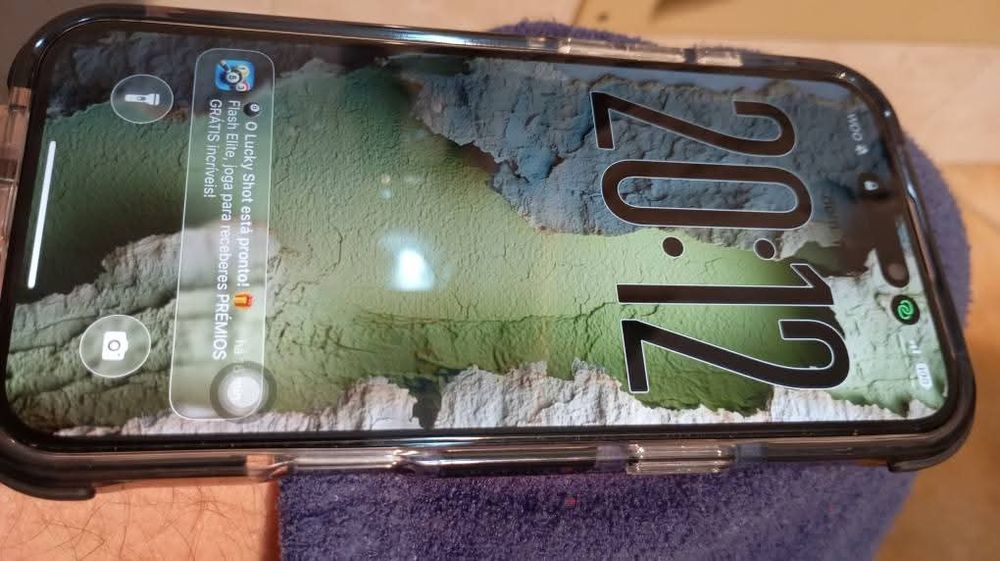 Troco 16 Plus 128 Preto por 16 Pro max