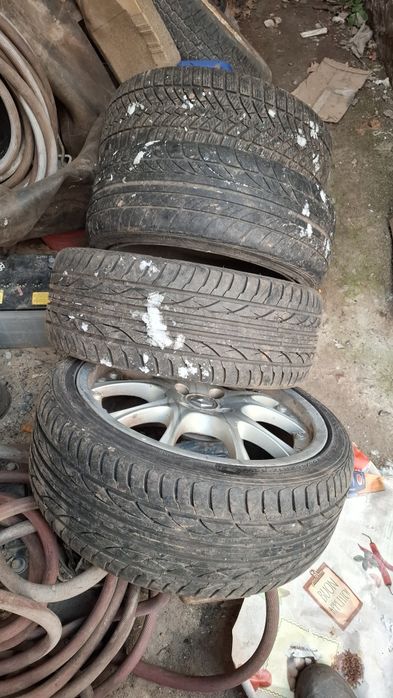 Колеса r17*40*215 4×100 60.1 на Renault