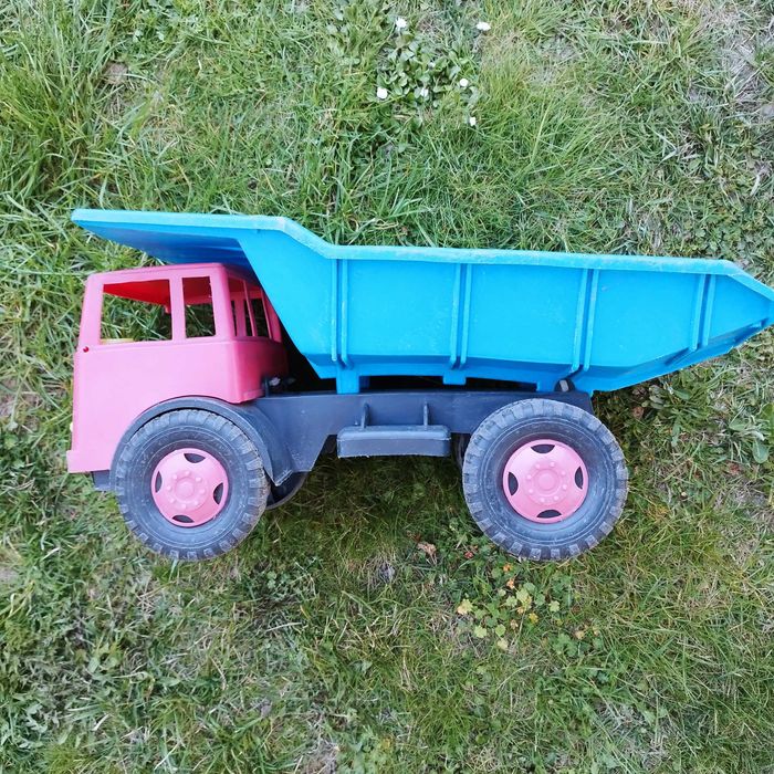 Samochód auto wywrotka PRL zabawka