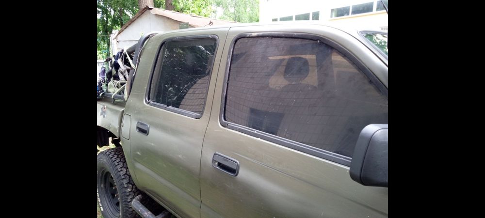 Скло на авто, антивандальне