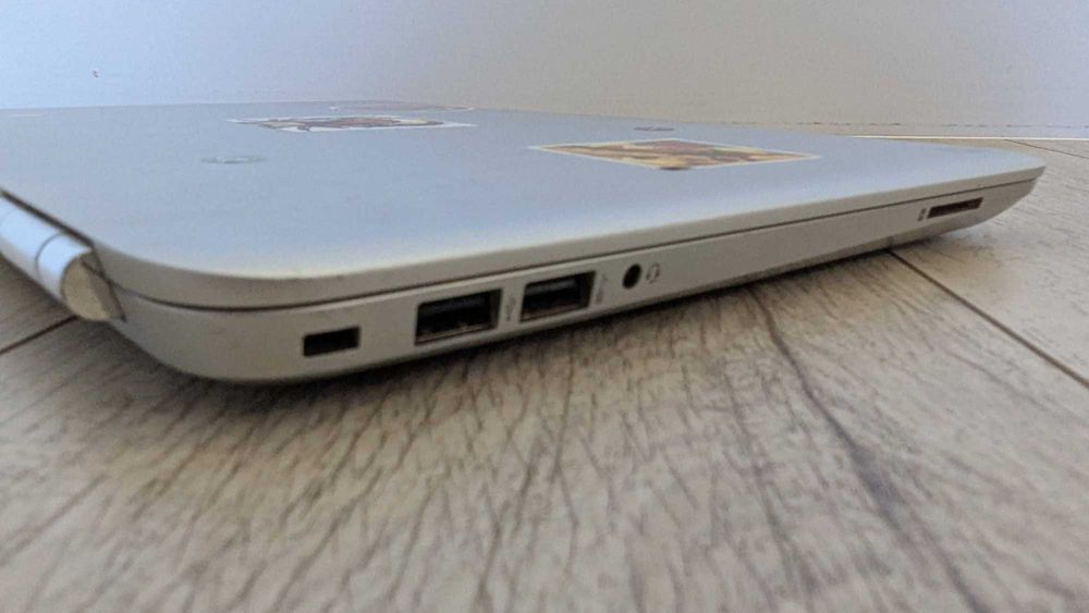 Ноутбук HP Pavilion Notebook (Pentium 4405U / 8GB RAM / SSD 128GB)