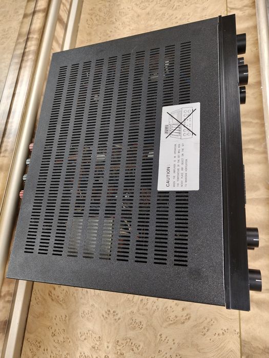 Wzmacniacz Integra w A klasie Marantz PM-64 II stan idealny