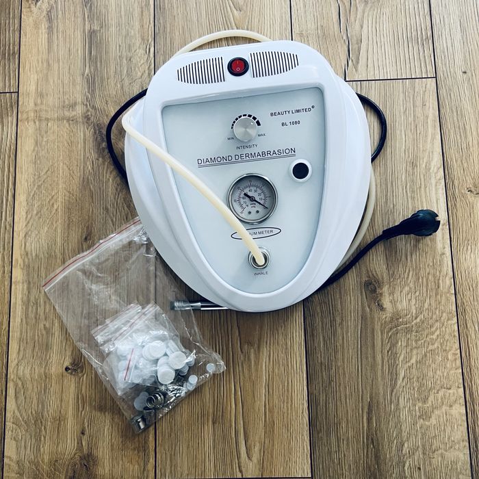 Mikrodermabrazja diamentowa Beauty Limited BL 1080 – zestaw