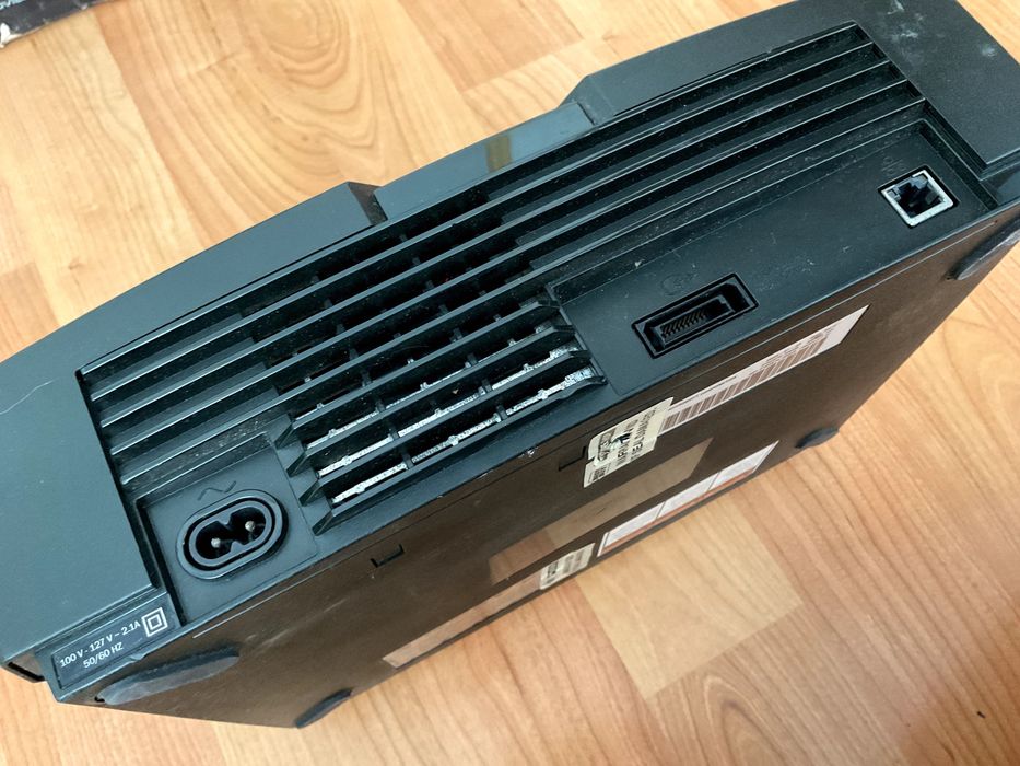 Xbox original (110V com caixa e manuais originais - para reparar)