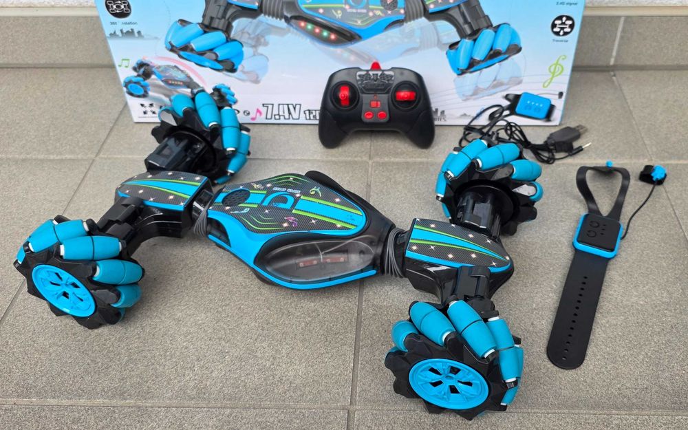 Samochód zdalnie sterowany gestami i pilotem. Drift. Używany