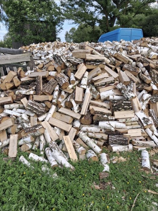 Хотів — дуб, вільхові дрова для лазні й каміна, доставка від 2 м³