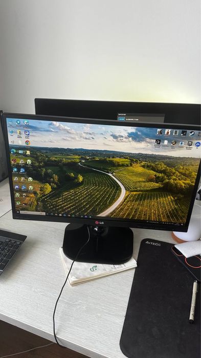 Продам монітор 23" LG