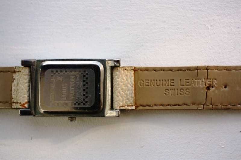 Relógio original LOUIS VUITTON bracelete estragada