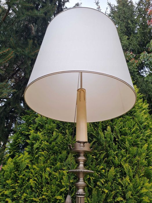 Piękna stylowa lampa stojąca Podłogowa