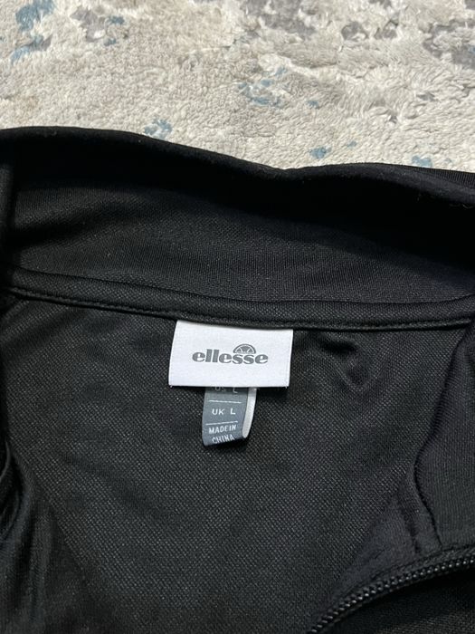 Олімпійка Ellesse