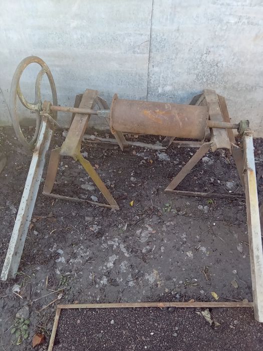 Корба до криниці