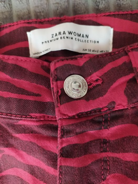 Spodnie damskie Zara