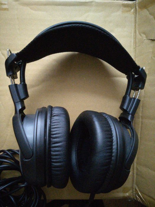 Наушники топовые JVC HP-RX900 полноценно работающие (японская версия европейских JVC HA-RX900)
