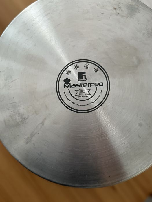 Panela Masterpro 9L – Nova