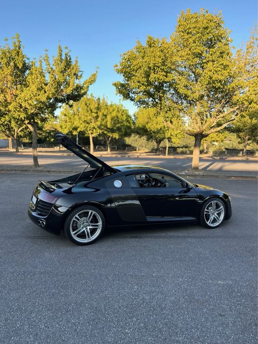 Audi R8 Coupé 4.2 FSI V8 quattro R-tronic