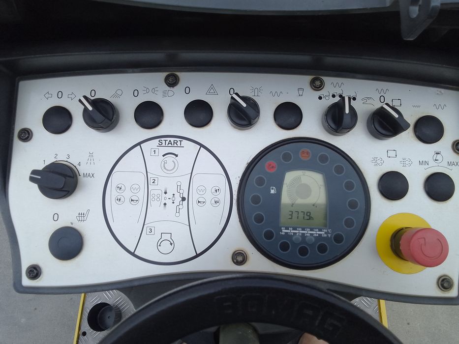 Cilindro BOMAG (Apenas 377 h)