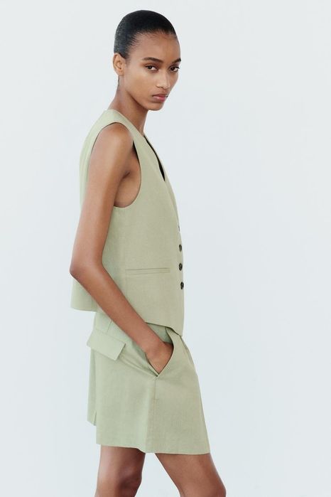 Жилет Zara. Розмір S.