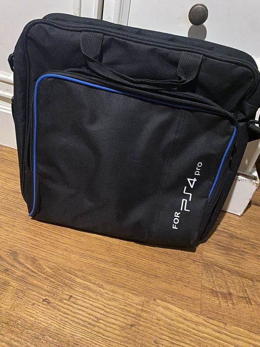 Ps4 slim 2 pady + stacja ladowania padów