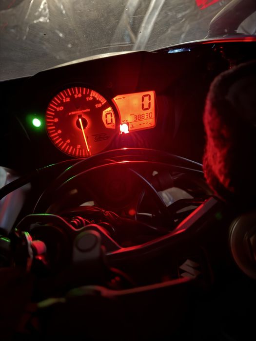 Suzuki GSX-R600 k7 92kw