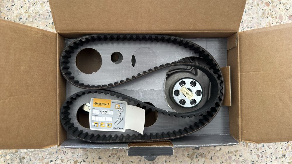 Kit da distribuição completo com correia, tensor e bomba de água